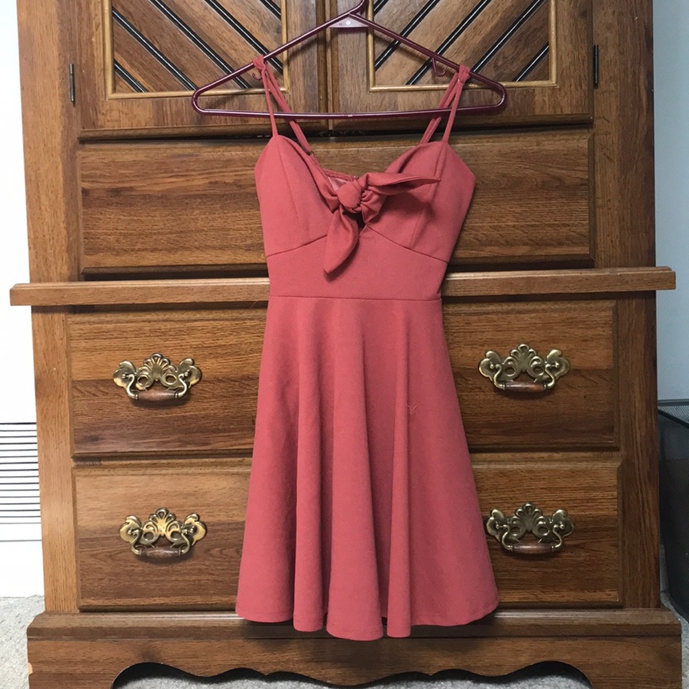 cute muave tie front dress